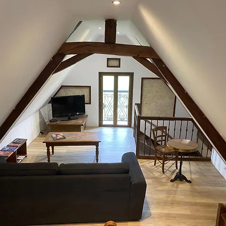 Holiday home De Charme Au Bord De L'eau, A 30min Du Mans, Cadre Paisible Avec Peche Et Randonnees A Proximite - Fr-1-410-414 *