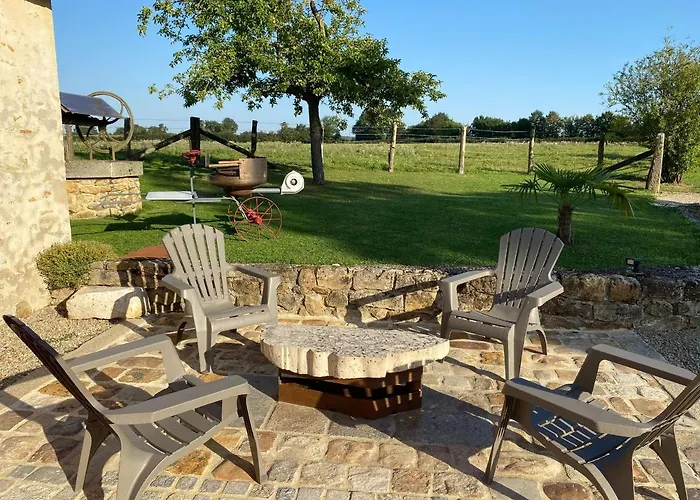 De Charme Au Bord De L'eau, A 30min Du Mans, Cadre Paisible Avec Peche Et Randonnees A Proximite - Fr-1-410-414 Dom wakacyjny *