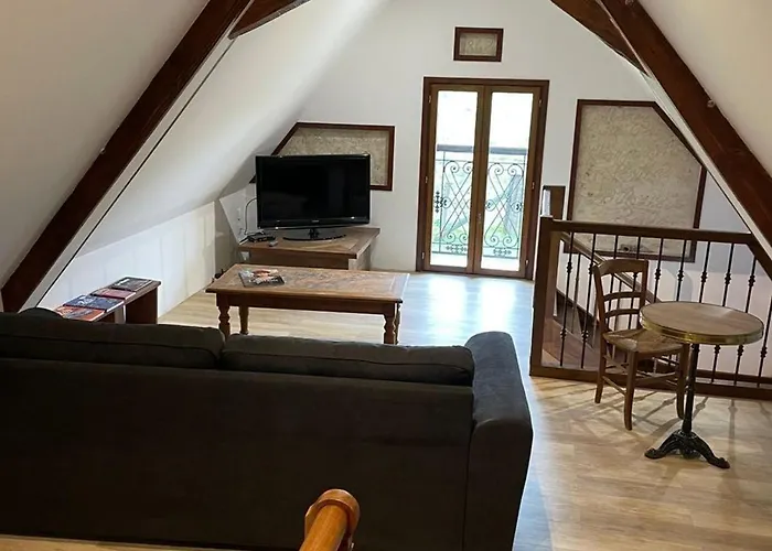 De Charme Au Bord De L'eau, A 30min Du Mans, Cadre Paisible Avec Peche Et Randonnees A Proximite - Fr-1-410-414 Dom wakacyjny