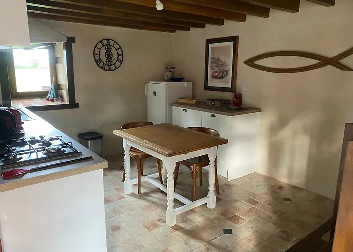 De Charme Au Bord De L'eau, A 30min Du Mans, Cadre Paisible Avec Peche Et Randonnees A Proximite - Fr-1-410-414 Dom wakacyjny